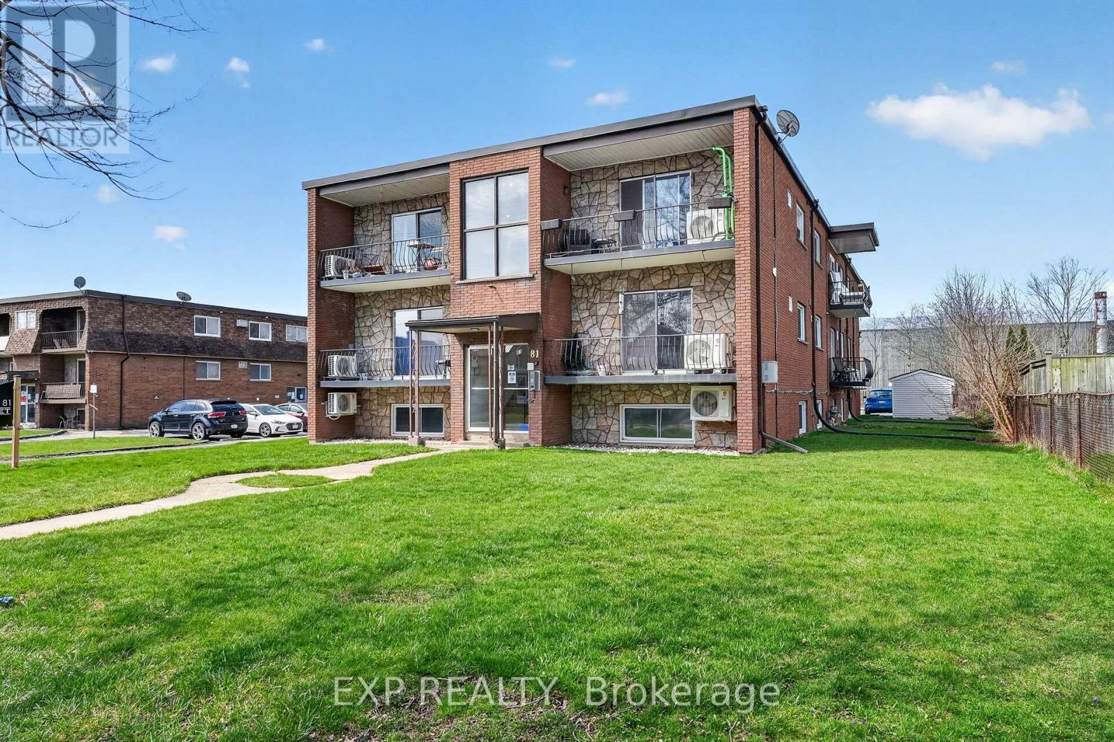 81 Empire Street, Welland, Ontario  L3B 2L3 - Photo 1 - X12996888