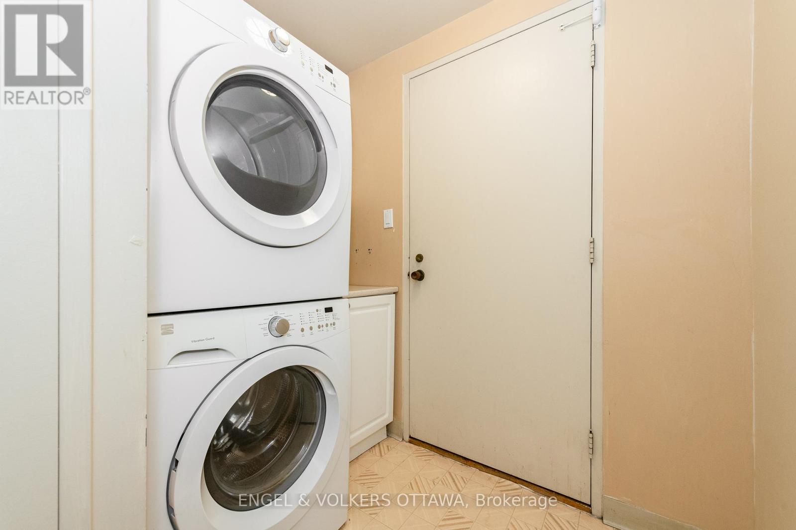 906 - 373 Laurier Avenue E, Ottawa, Ontario  K1N 8X6 - Photo 34 - X12998214