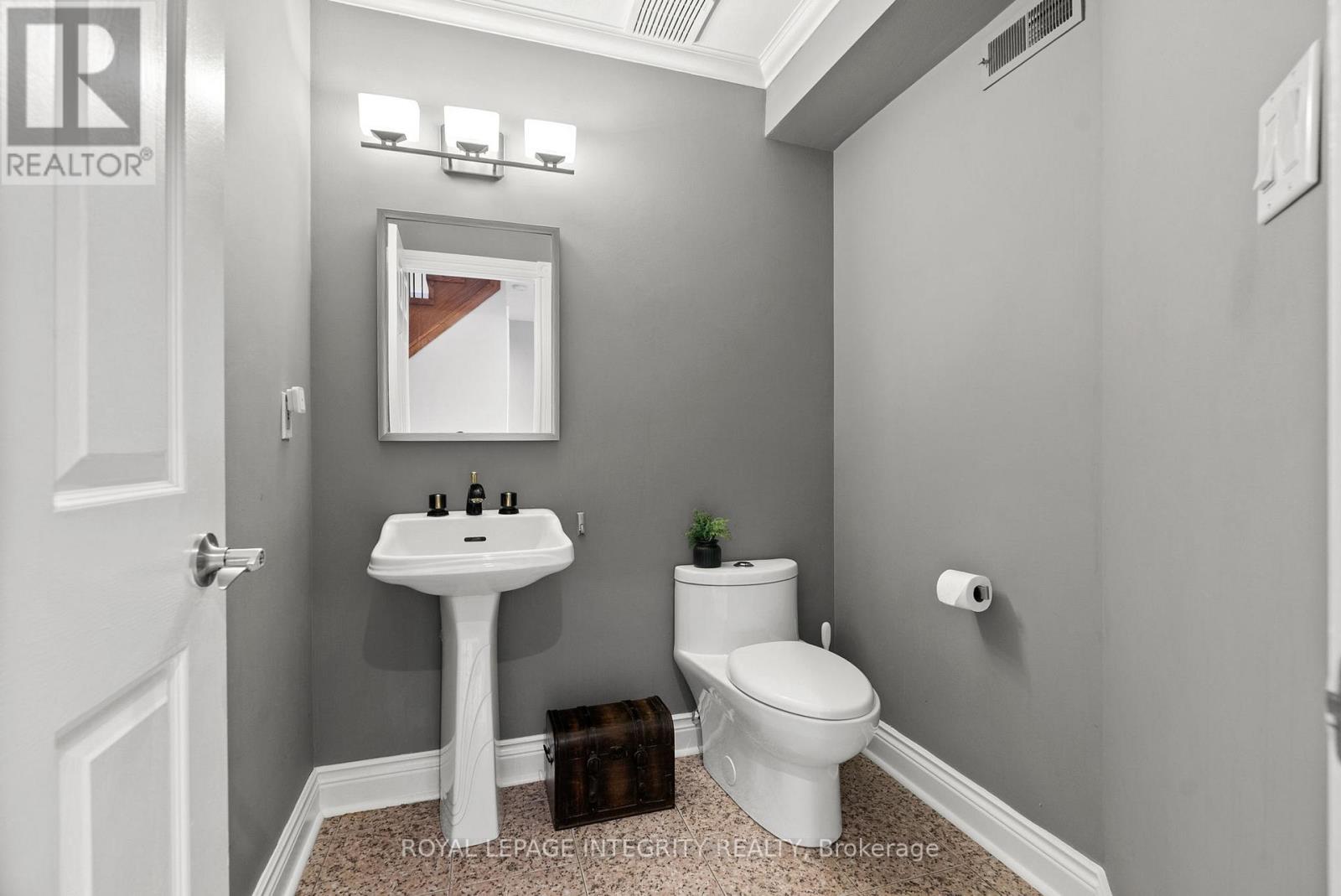 6 Marchbrook Circle, Ottawa, Ontario  K2W 1A1 - Photo 32 - X13003380