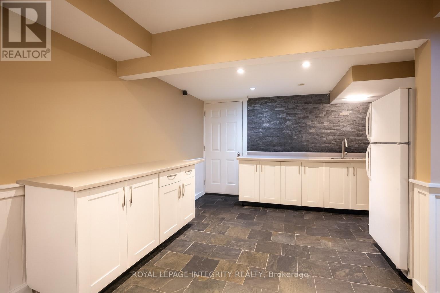 6 Marchbrook Circle, Ottawa, Ontario  K2W 1A1 - Photo 46 - X13003380
