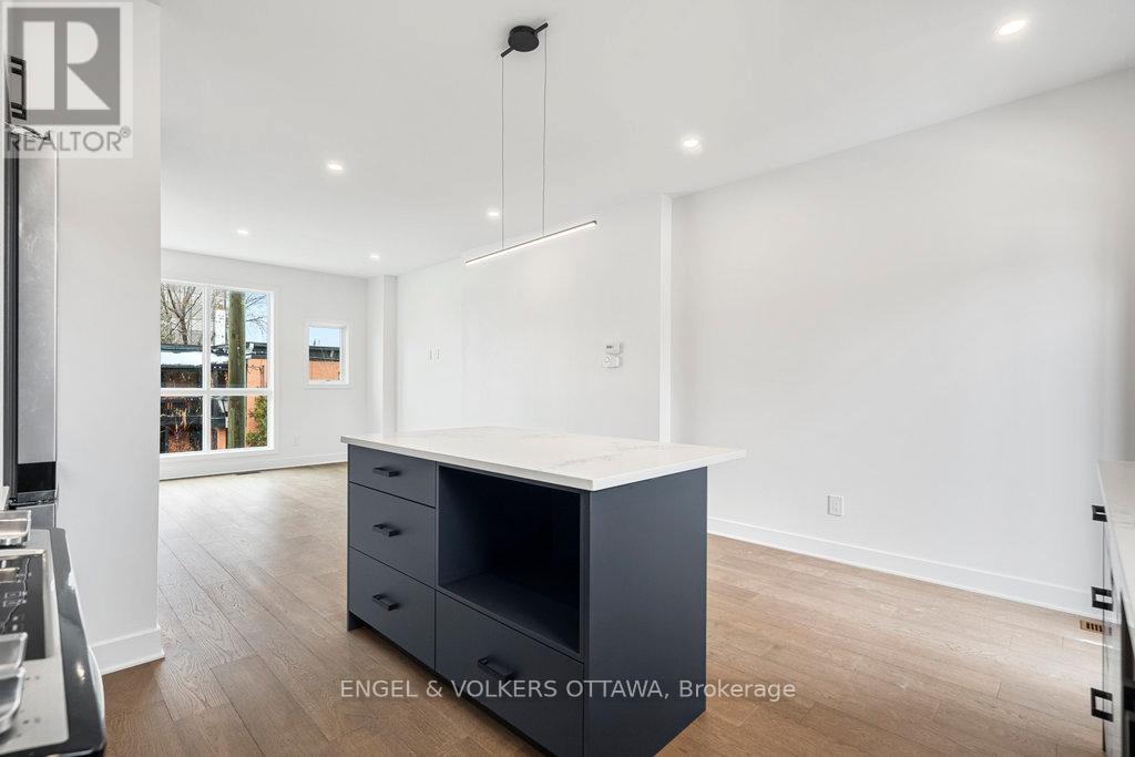 69 Parent Avenue, Ottawa, Ontario  K1N 0E6 - Photo 19 - X13008272
