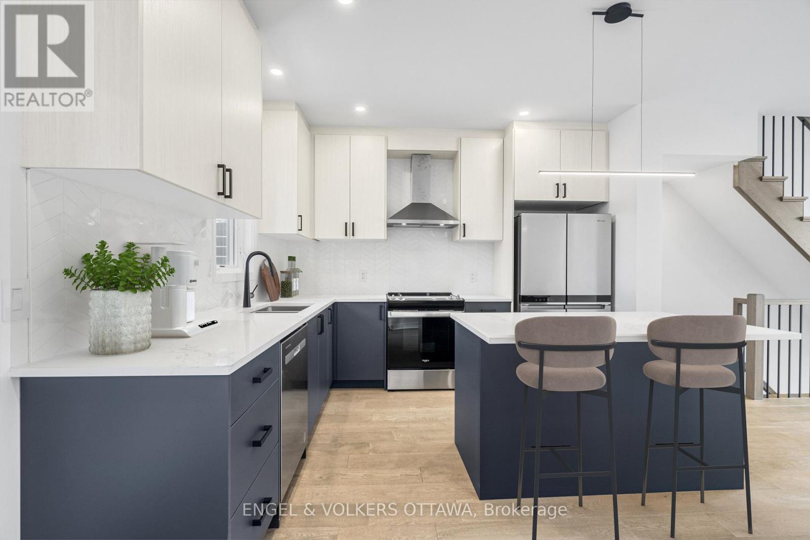 65 Parent Avenue, Ottawa, Ontario  K1N 0E6 - Photo 14 - X13008306