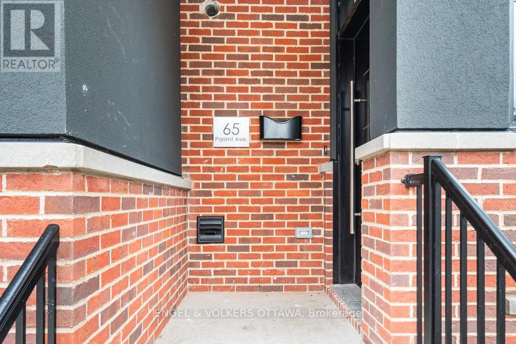 65 Parent Avenue, Ottawa, Ontario  K1N 0E6 - Photo 2 - X13008306