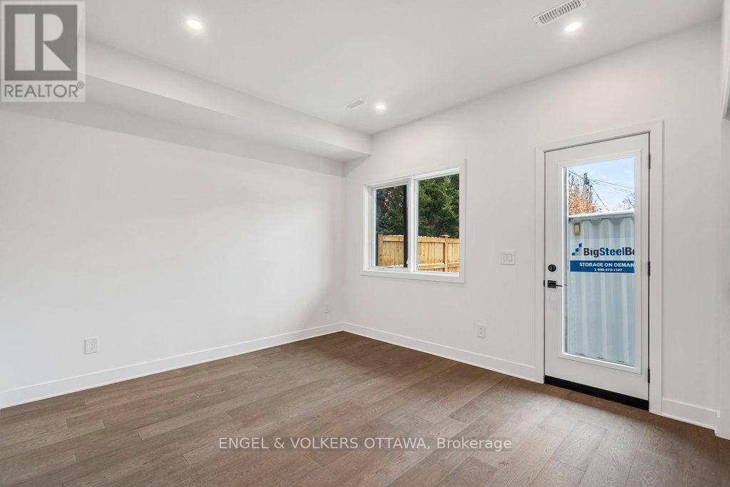65 Parent Avenue, Ottawa, Ontario  K1N 0E6 - Photo 6 - X13008306
