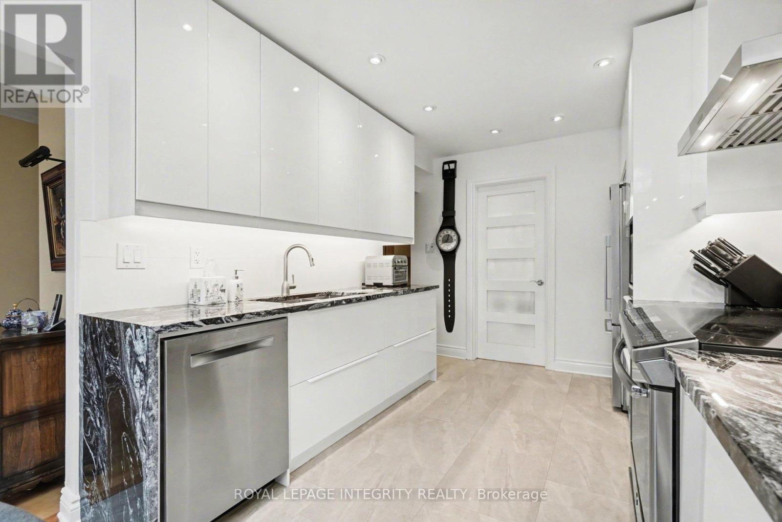 30 - 100 Hillside Drive, Ottawa, Ontario  K1K 4J4 - Photo 14 - X13011194