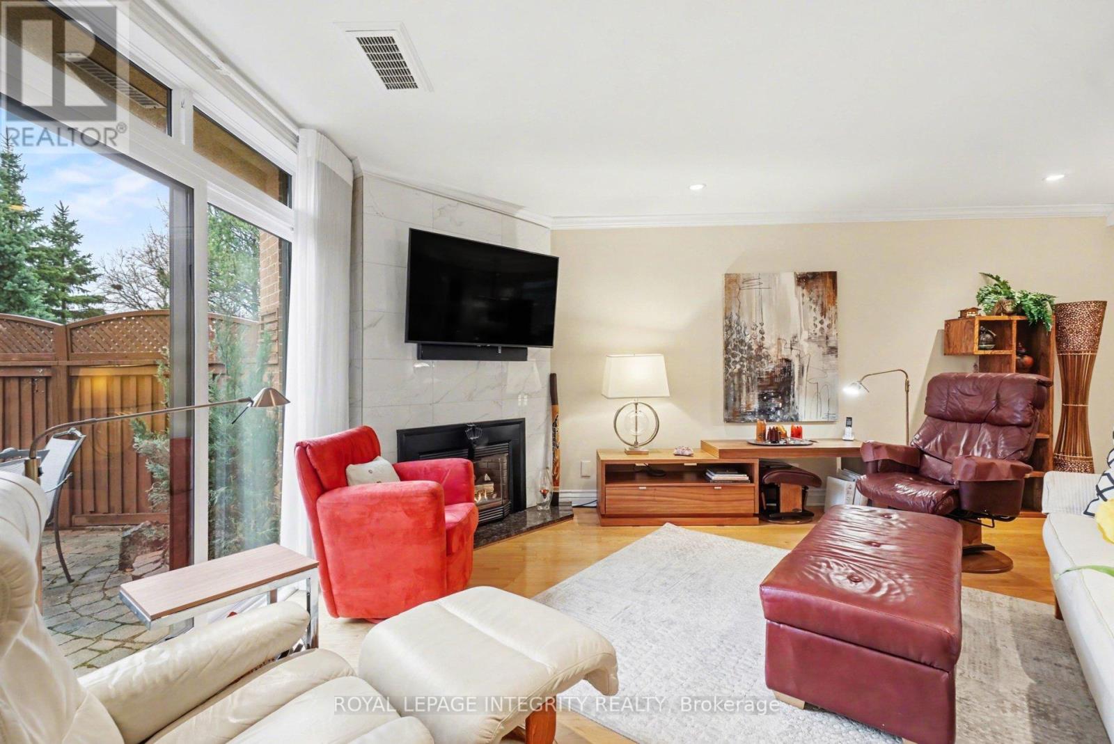 30 - 100 Hillside Drive, Ottawa, Ontario  K1K 4J4 - Photo 5 - X13011194