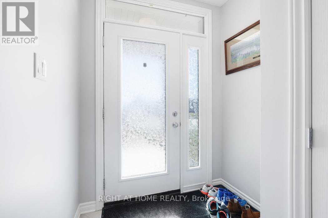 895 Antonio Farley Street, Ottawa, Ontario  K4A 5K1 - Photo 3 - X13022960