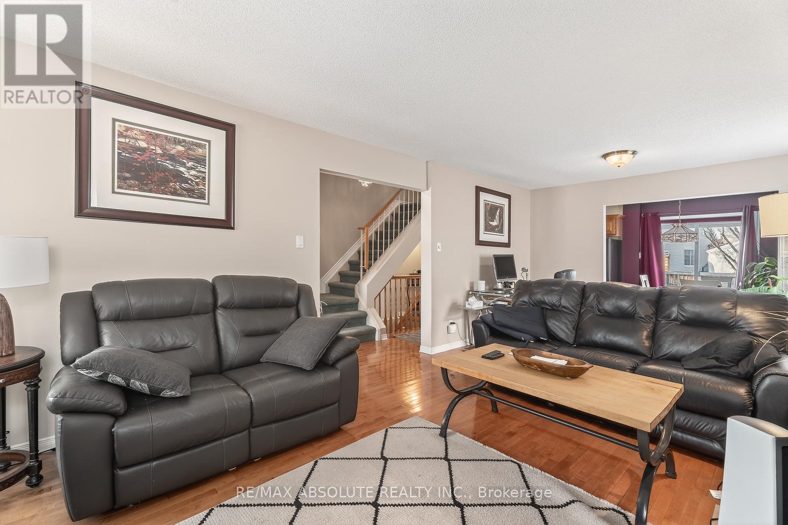1475 Deavy Way, Ottawa, Ontario  K1E 2W7 - Photo 10 - X13031488