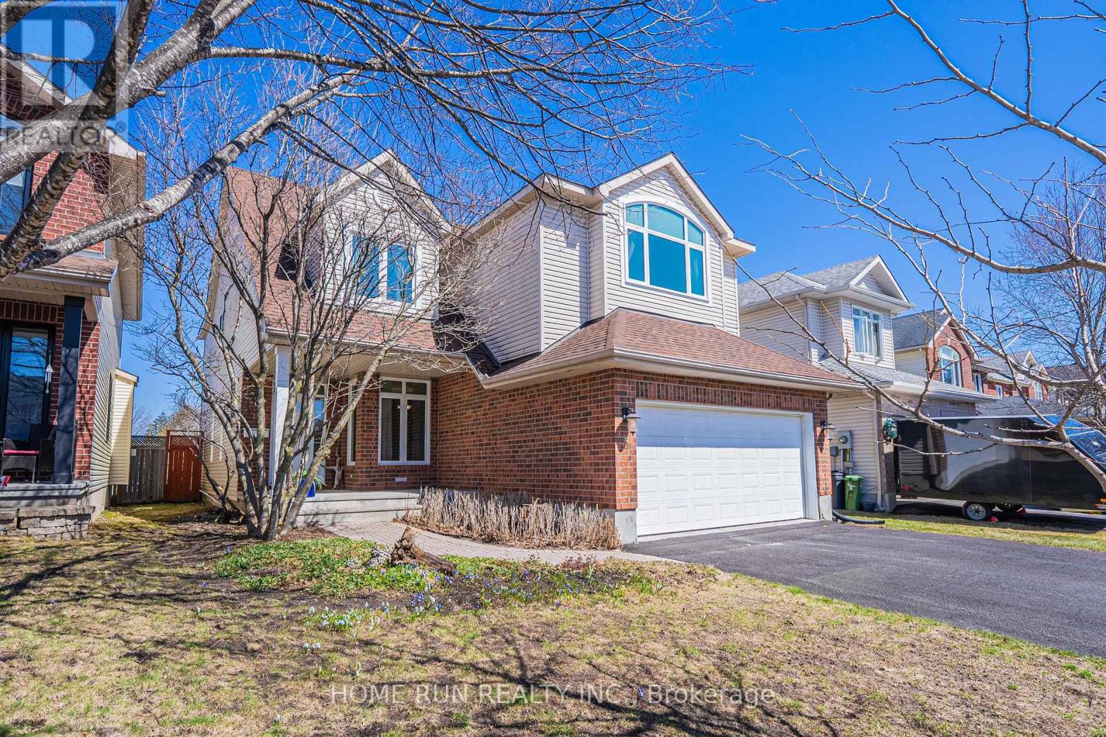 5 Thunderbird Crescent, Ottawa, Ontario  K2M 2H4 - Photo 1 - X13033646