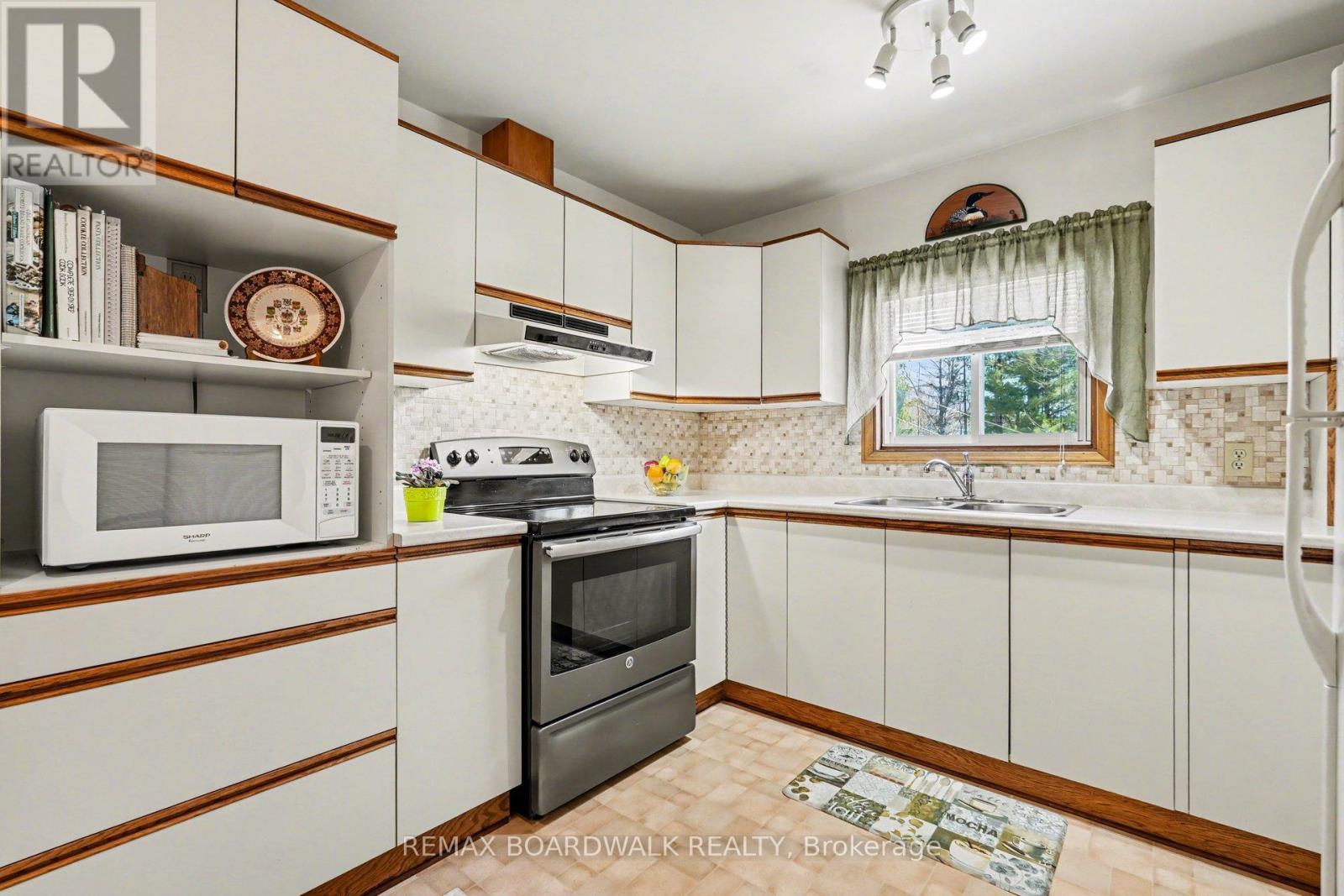 1283 Bathurst 5th Concession, Tay Valley, Ontario  K7H 3C9 - Photo 10 - X13034822