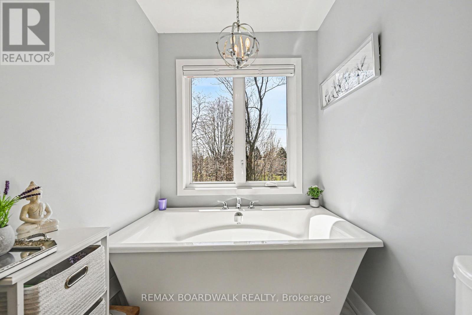160 Hybrid Street, Russell, Ontario  K0A 1W0 - Photo 29 - X13036566