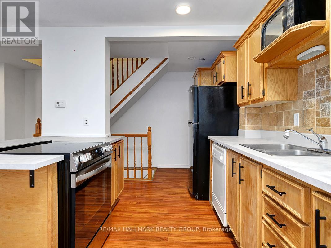193 Gladu Street, Ottawa, Ontario  K1L 6N3 - Photo 9 - X13037232