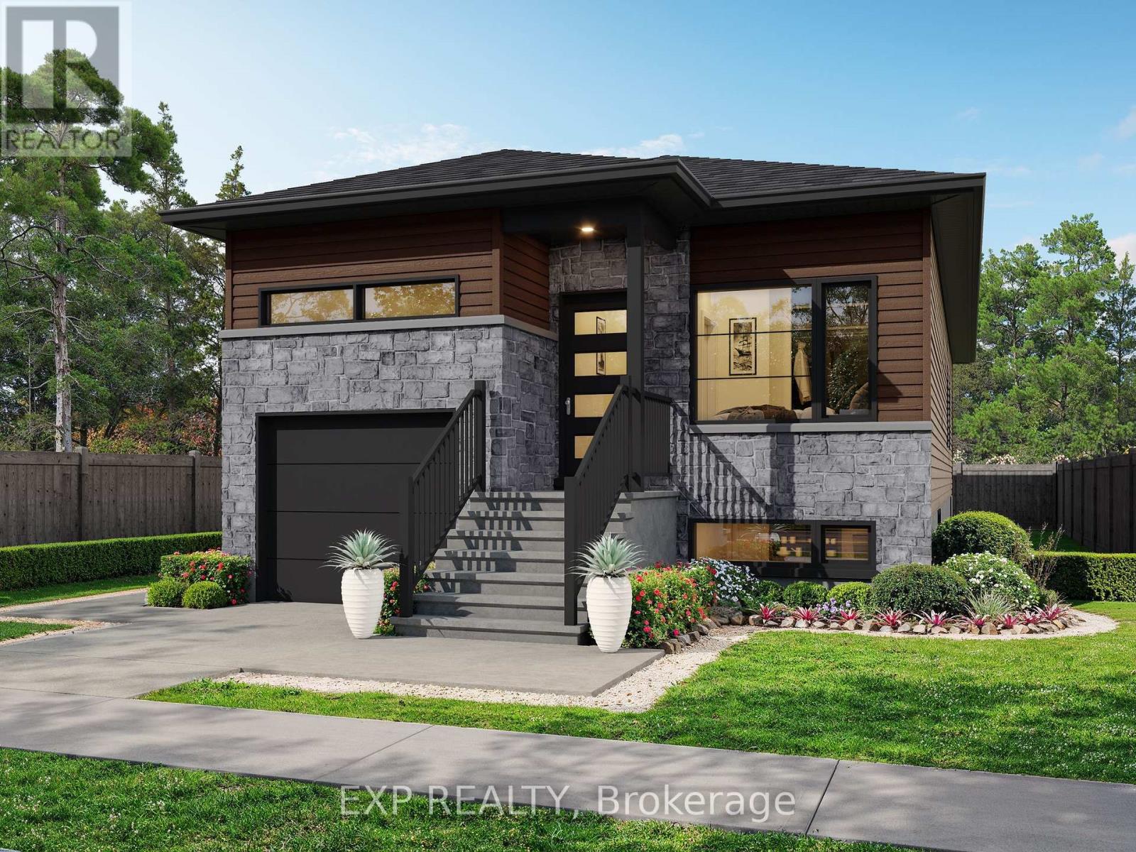 701 Chillon Street, Alfred And Plantagenet, Ontario  K0A 3K0 - Photo 1 - X13041302