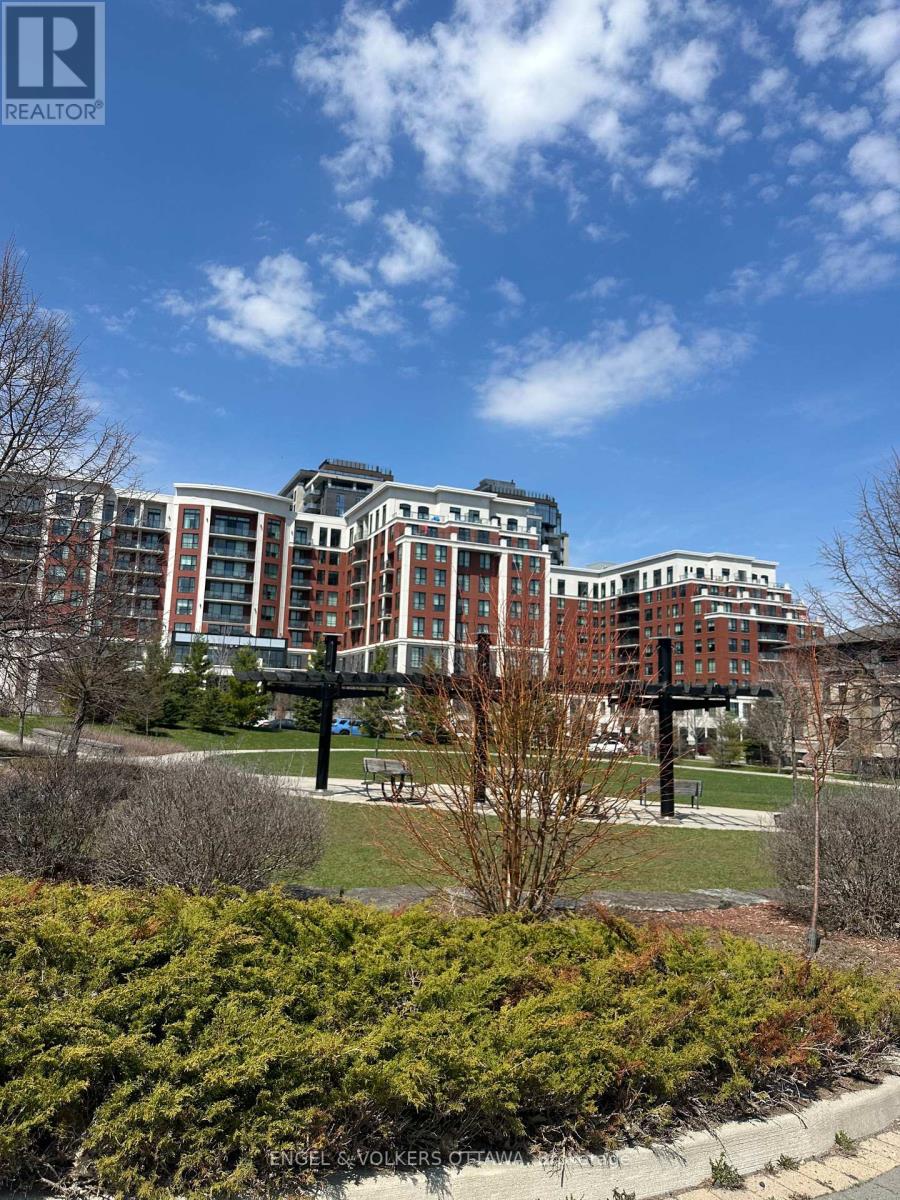 401 - 399 Bayrose Drive W, Ottawa, Ontario  K2J 5W3 - Photo 3 - X13042170