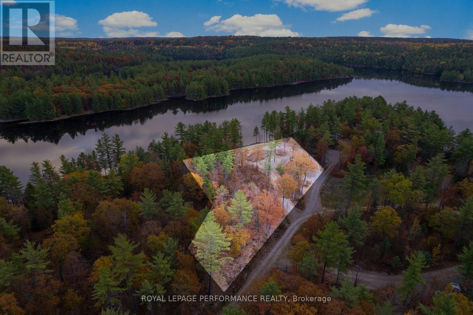 12 Voyageur Bay Trail, Whitewater Region, Ontario  K0J 1V0 - Photo 14 - X13043278