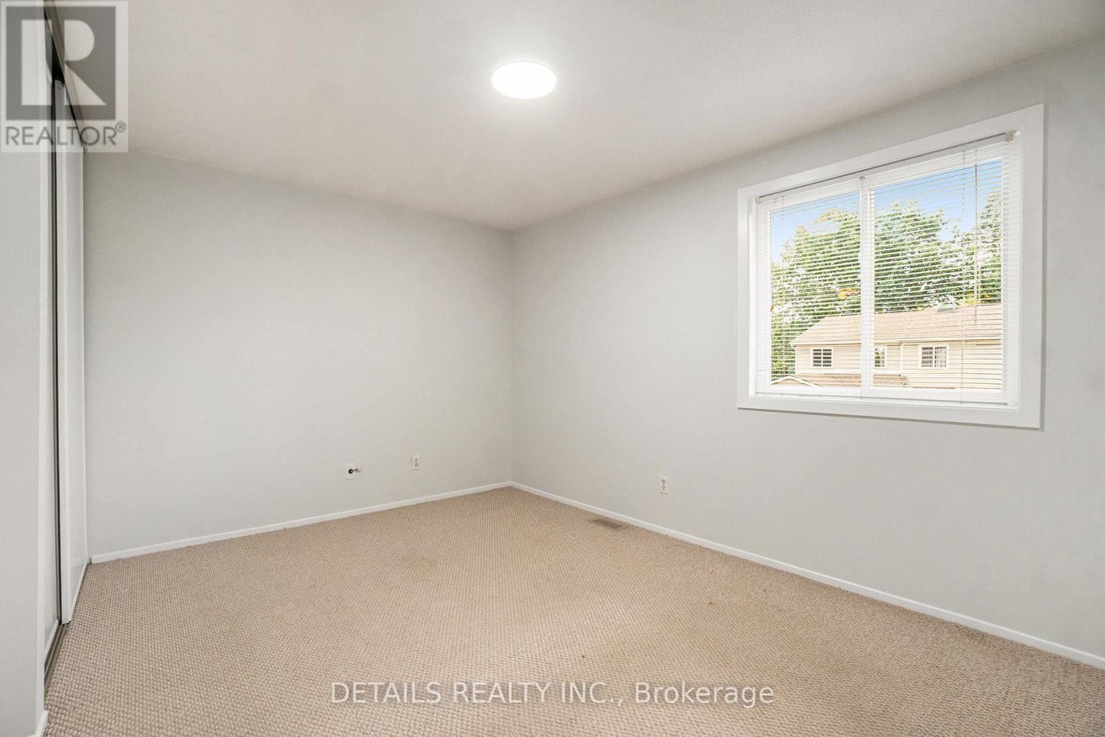 144d Valley Stream Drive, Ottawa, Ontario  K2H 9C6 - Photo 14 - X13045694