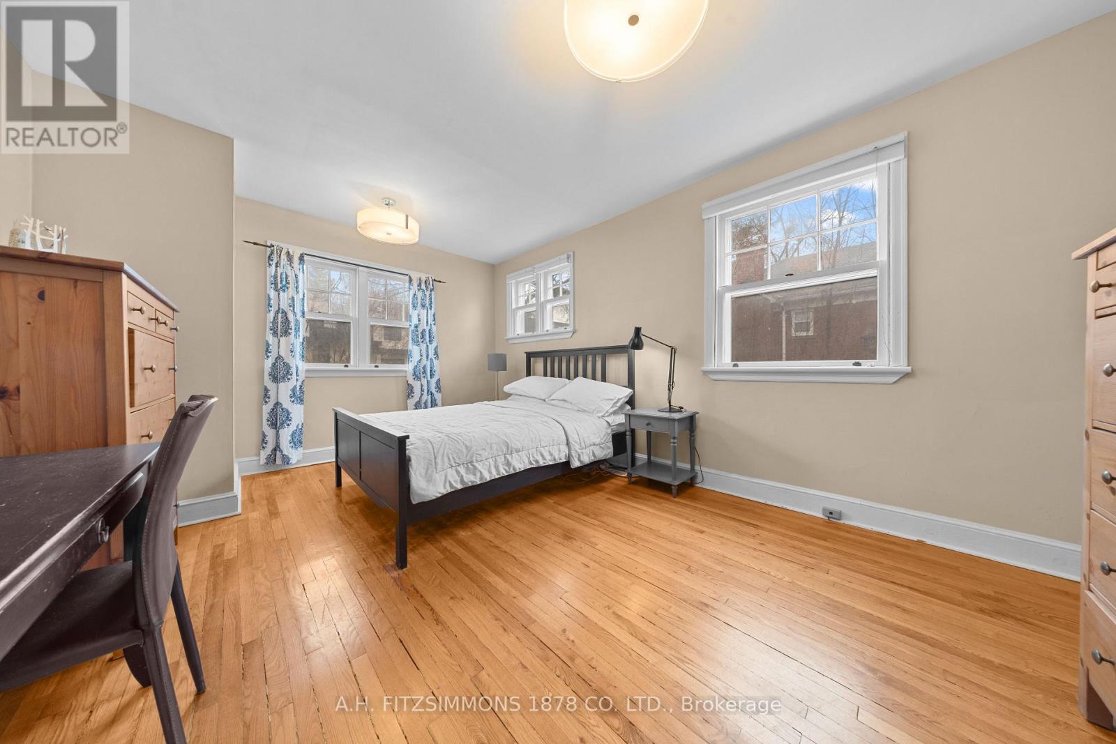 564 Tweedsmuir Avenue, Ottawa, Ontario  K1Z 5P2 - Photo 12 - X13054784