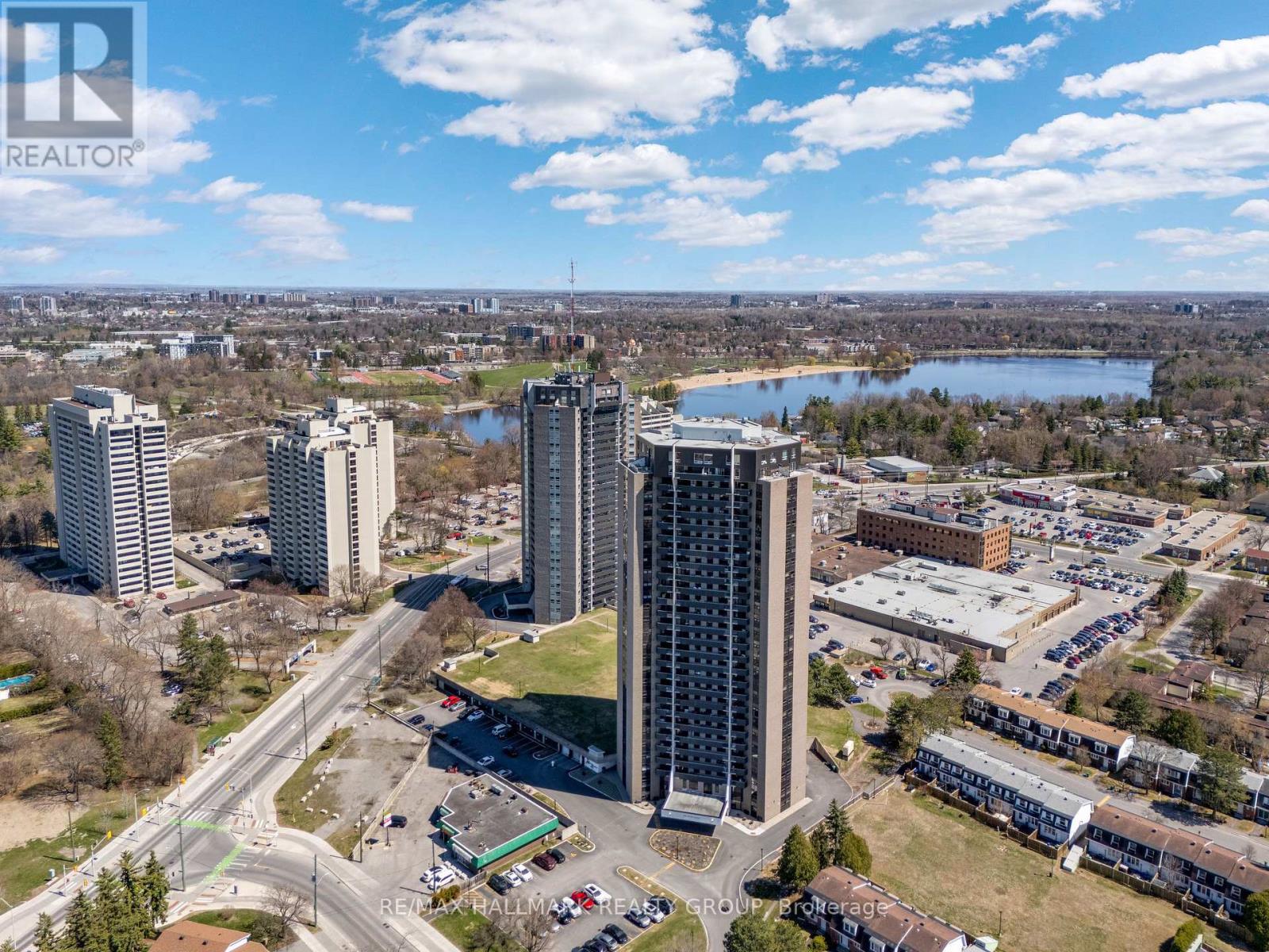 407 - 900 Dynes Road, Ottawa, Ontario  K2C 3L6 - Photo 2 - X13063242