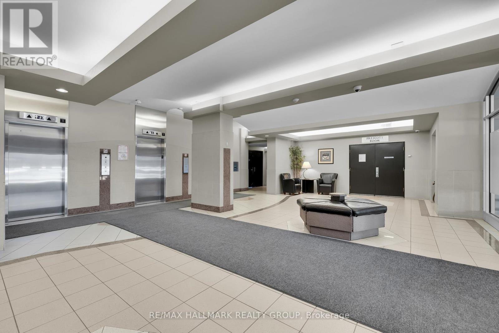 407 - 900 Dynes Road, Ottawa, Ontario  K2C 3L6 - Photo 4 - X13063242