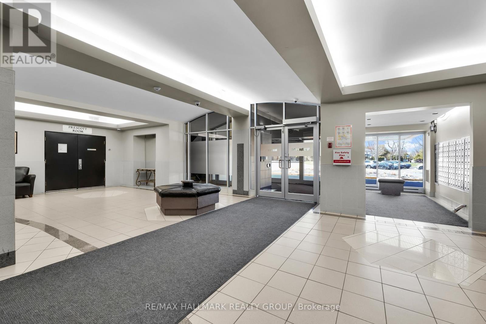 407 - 900 Dynes Road, Ottawa, Ontario  K2C 3L6 - Photo 5 - X13063242