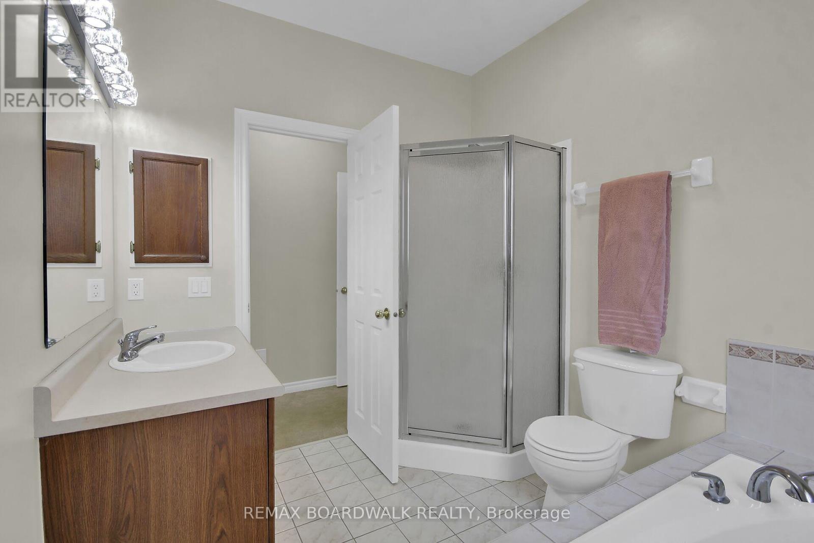 48 Maricona Way, Ottawa, Ontario  K2T 1H2 - Photo 34 - X13081178