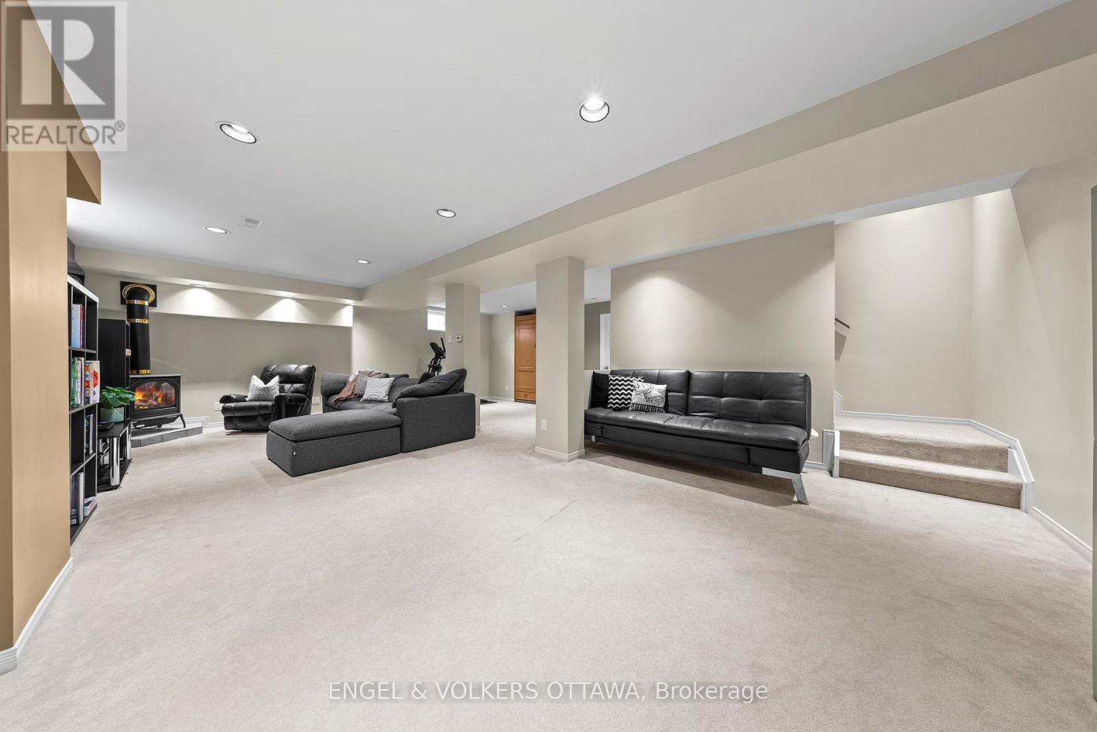 57 Newcastle Avenue, Ottawa, Ontario  K2K 3B5 - Photo 33 - X13085808