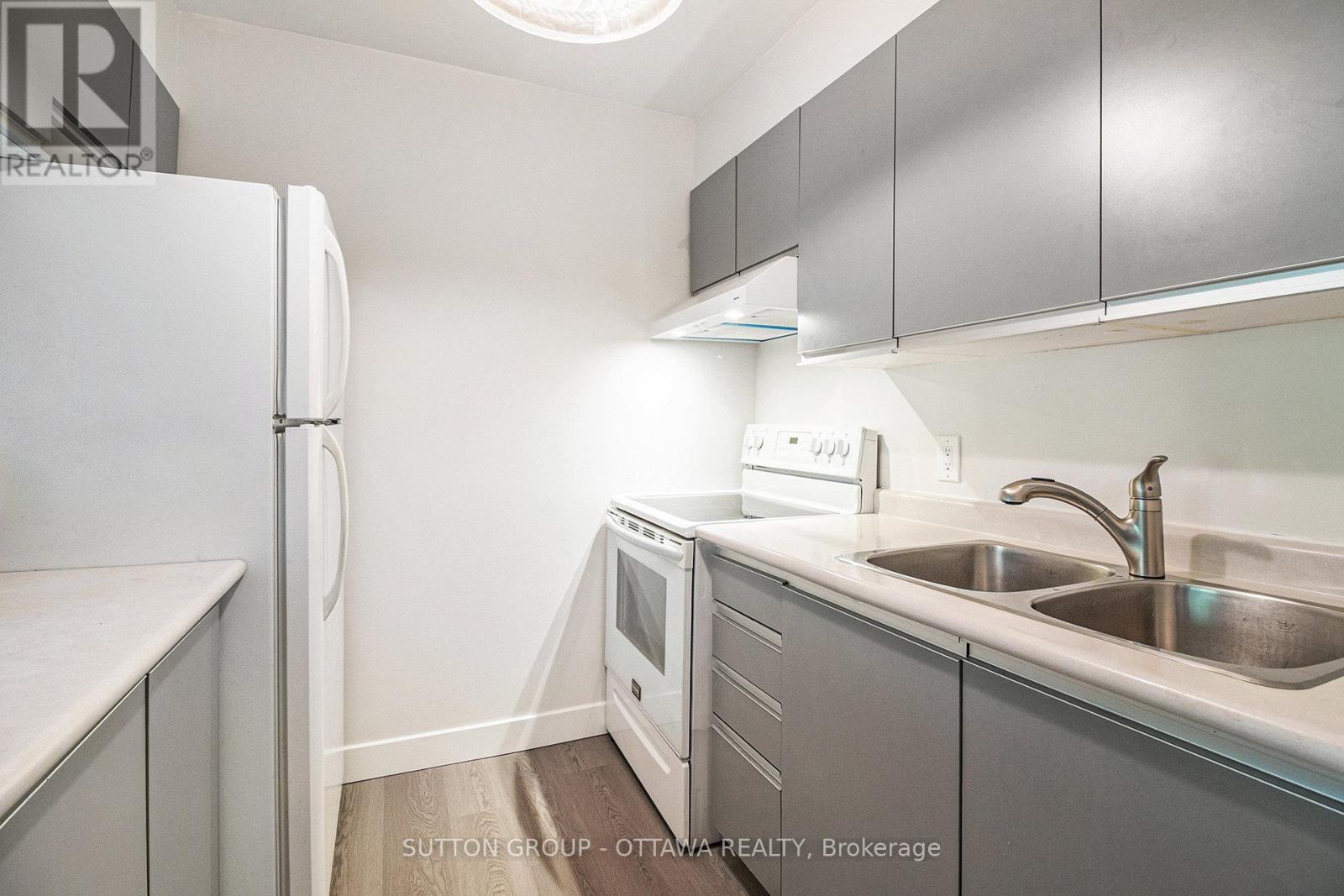 314 - 270 Brittany Drive, Ottawa, Ontario  K1K 4M3 - Photo 12 - X13093696