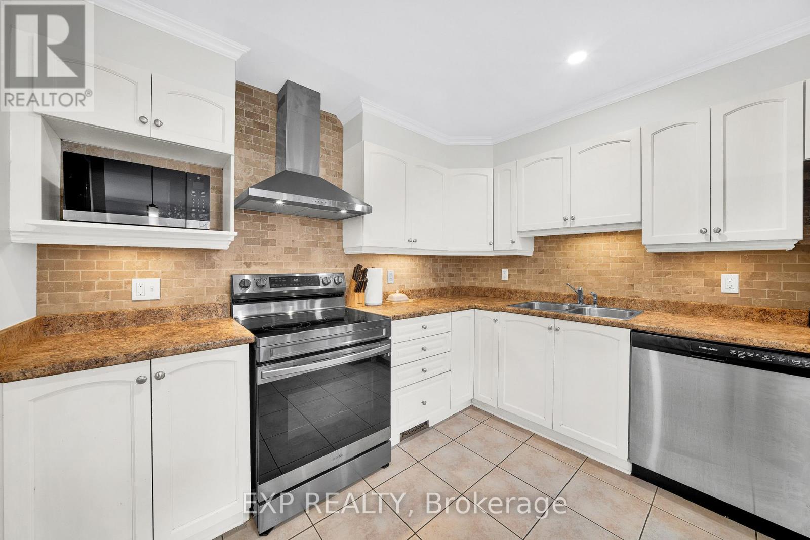 436 Claridge Drive, Ottawa, Ontario  K2J 5J2 - Photo 8 - X13102738