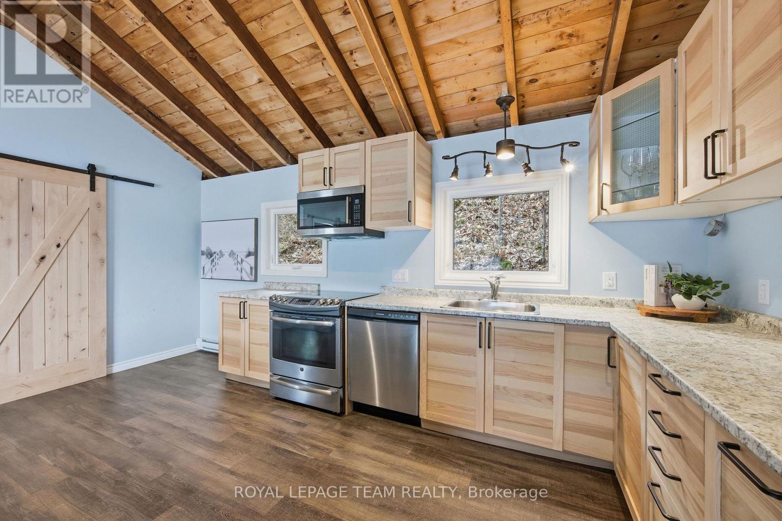 69 O2 Otter Lake Road, Rideau Lakes, Ontario  K0G 1L0 - Photo 17 - X13103448