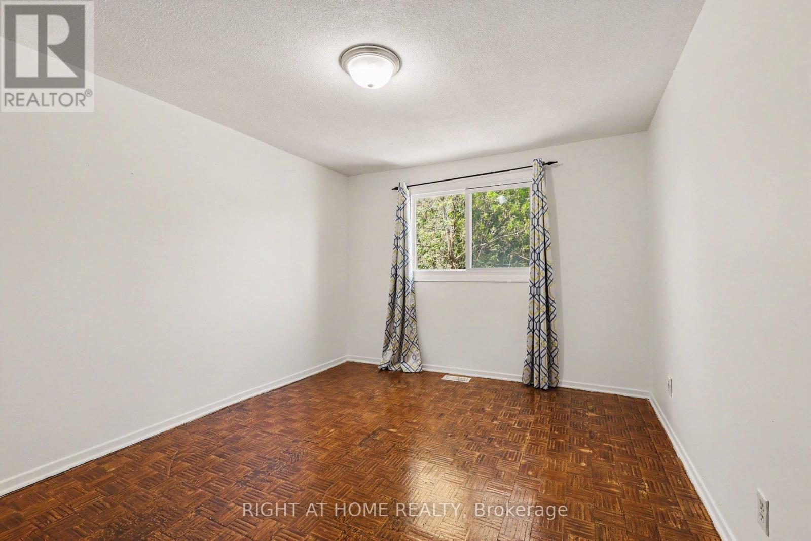 207 - 980 Gulf Place, Ottawa, Ontario  K1K 3Y1 - Photo 17 - X13104876