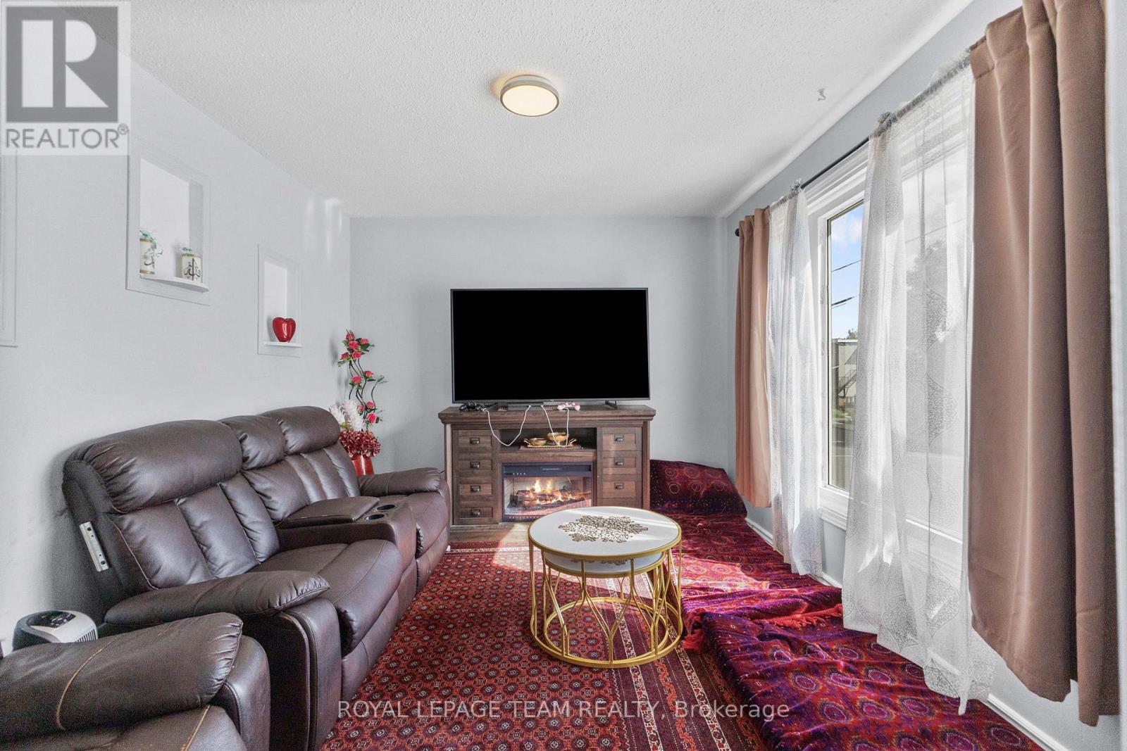 105 Jolliet Avenue, Ottawa, Ontario  K1L 5H1 - Photo 4 - X13106220