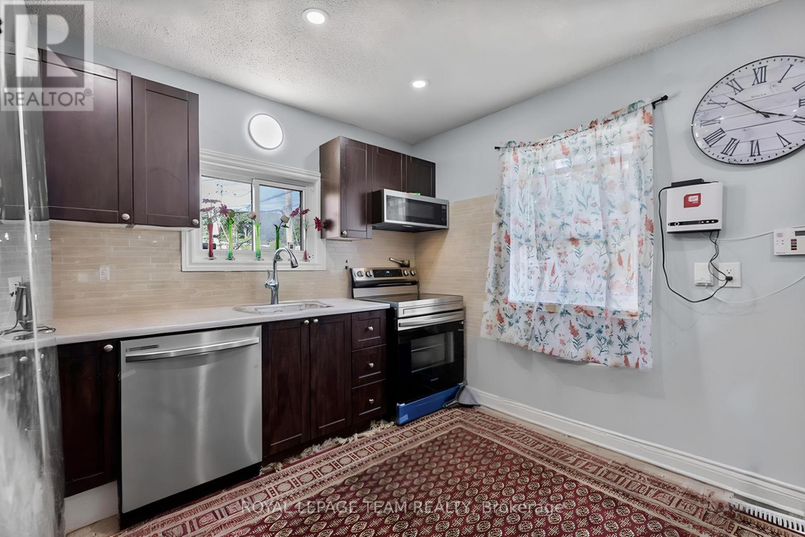 105 Jolliet Avenue, Ottawa, Ontario  K1L 5H1 - Photo 9 - X13106220