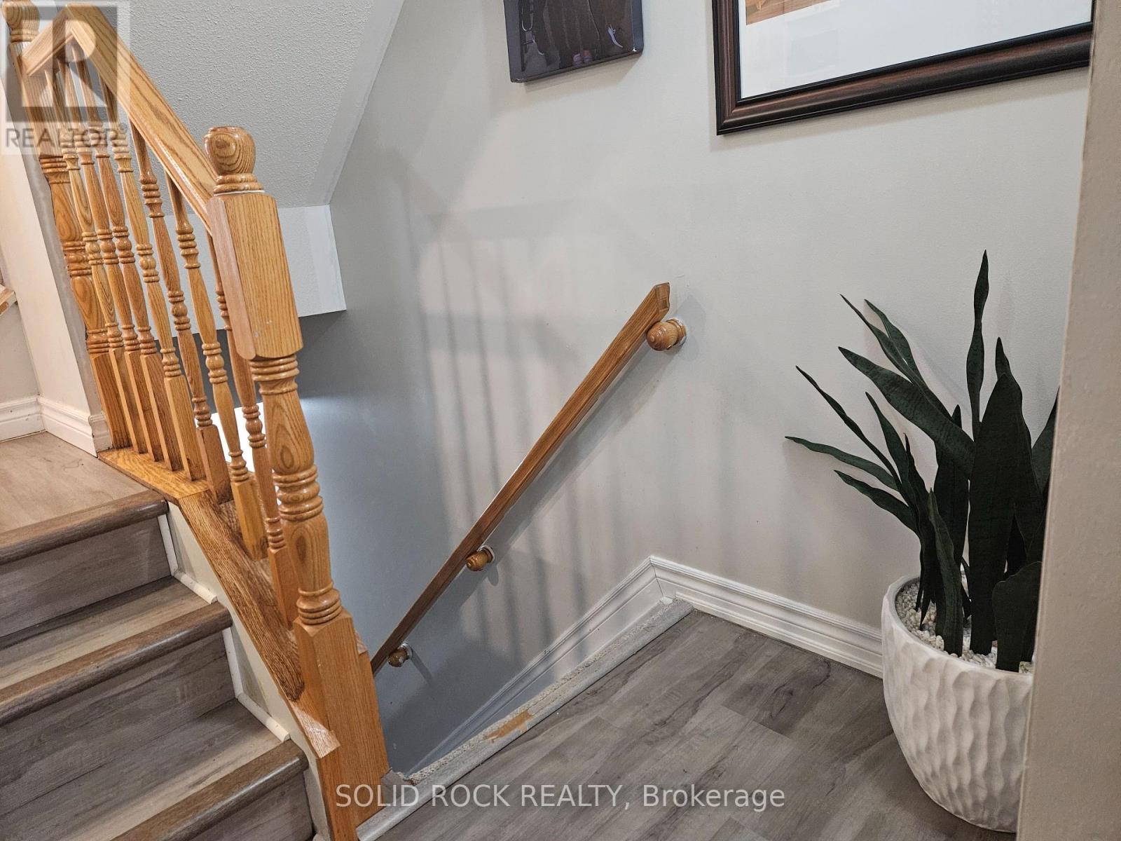 255 Catamount Court, Ottawa, Ontario  K2M 0A9 - Photo 5 - X13106316