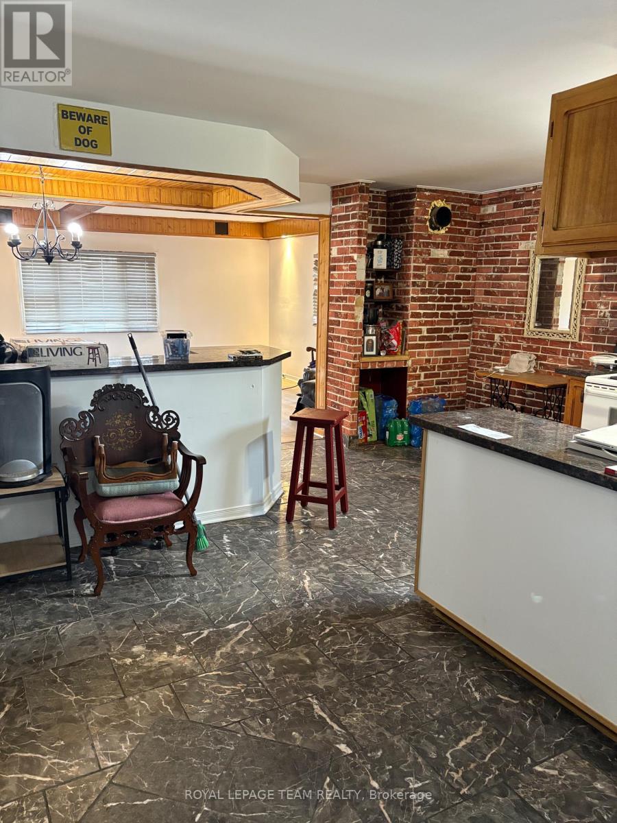 5535 Mitch Owens Road N, Ottawa, Ontario  K1X 1C2 - Photo 15 - X13107692