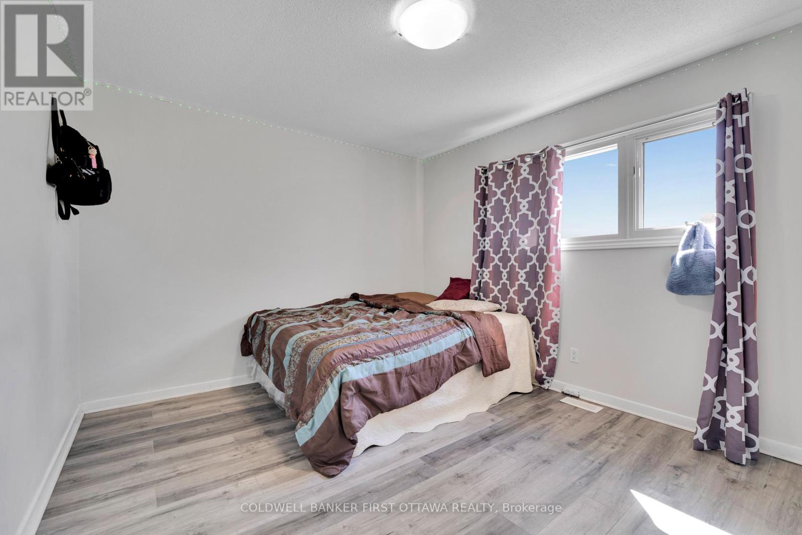 876 Balsam Drive, Ottawa, Ontario  K1E 1B5 - Photo 20 - X13109644