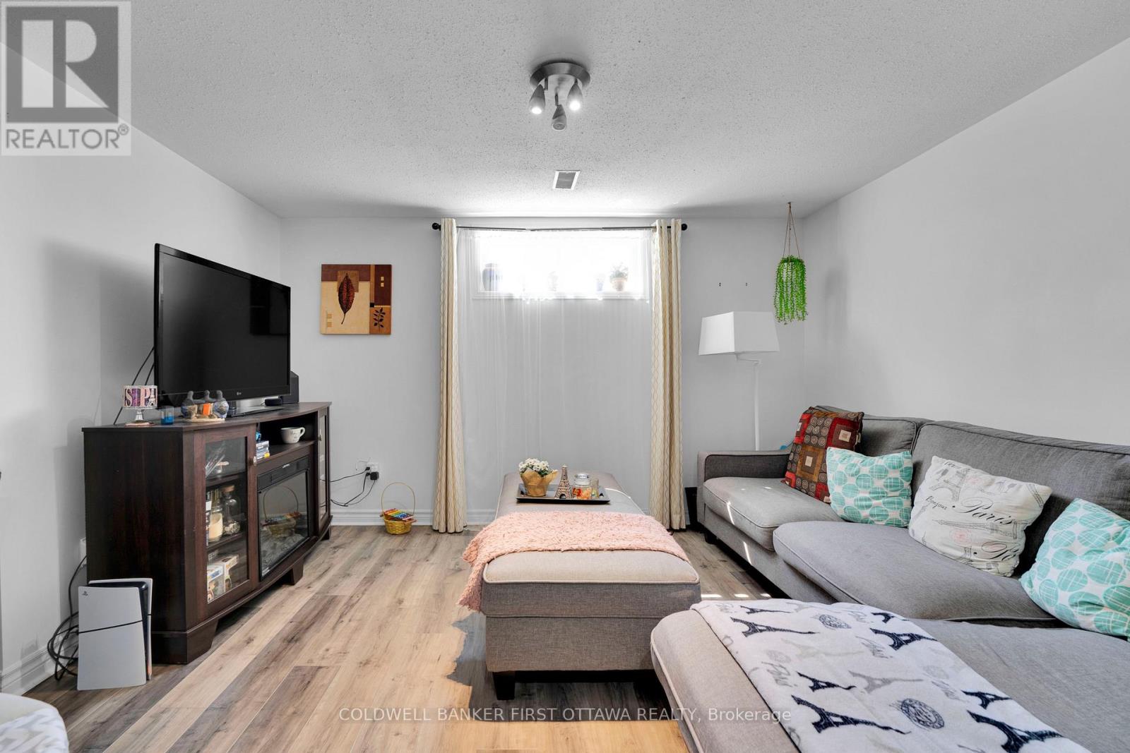 876 Balsam Drive, Ottawa, Ontario  K1E 1B5 - Photo 26 - X13109644