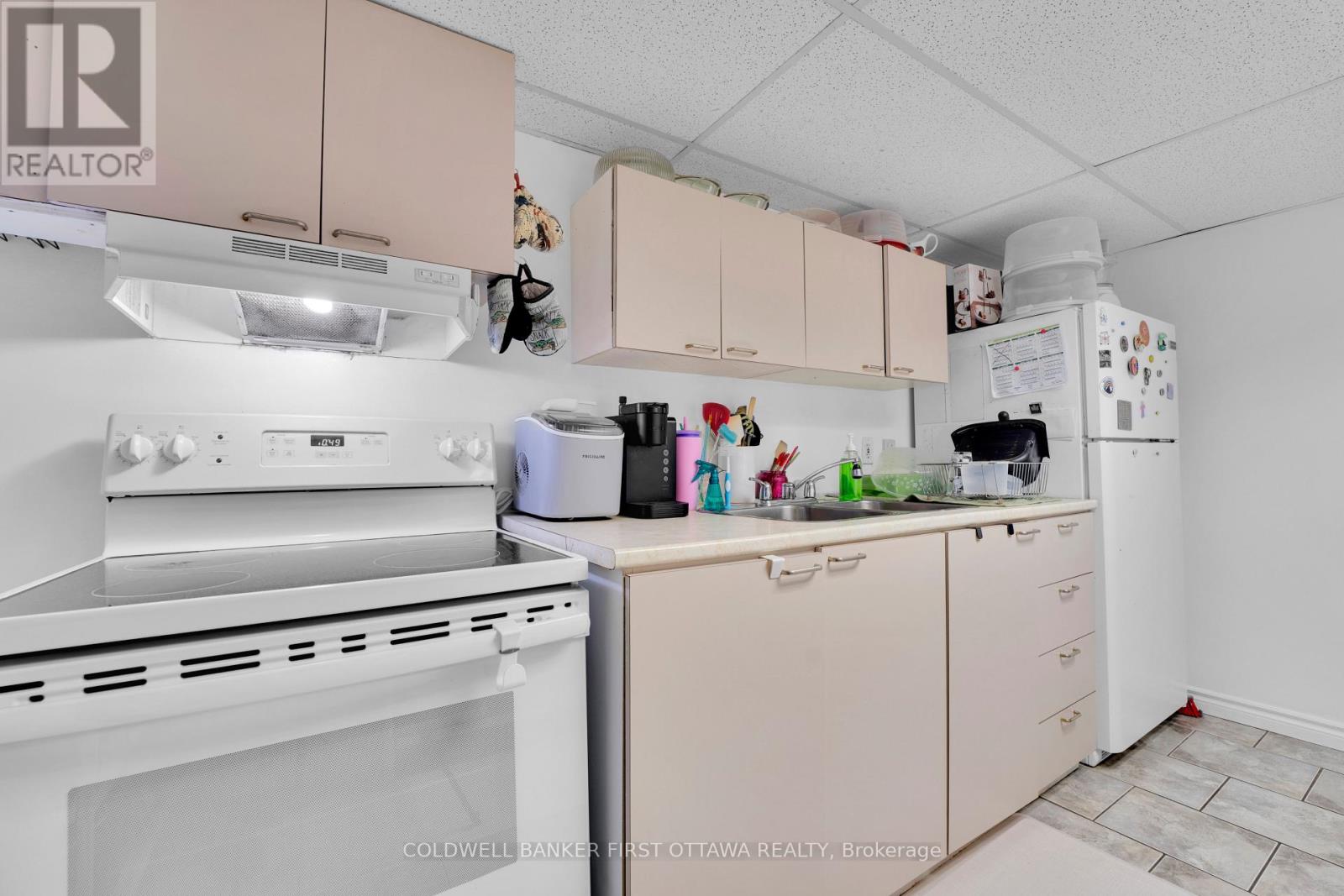 876 Balsam Drive, Ottawa, Ontario  K1E 1B5 - Photo 30 - X13109644