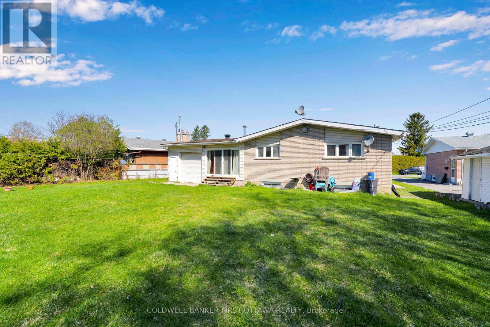 876 Balsam Drive, Ottawa, Ontario  K1E 1B5 - Photo 44 - X13109644