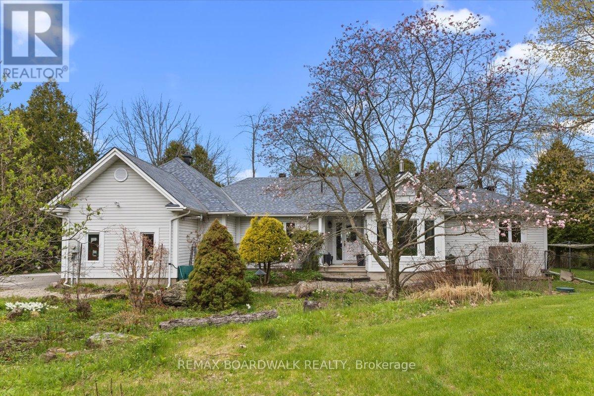 212 Sheldon Road, Rideau Lakes, Ontario  K0G 1V0 - Photo 1 - X13113108