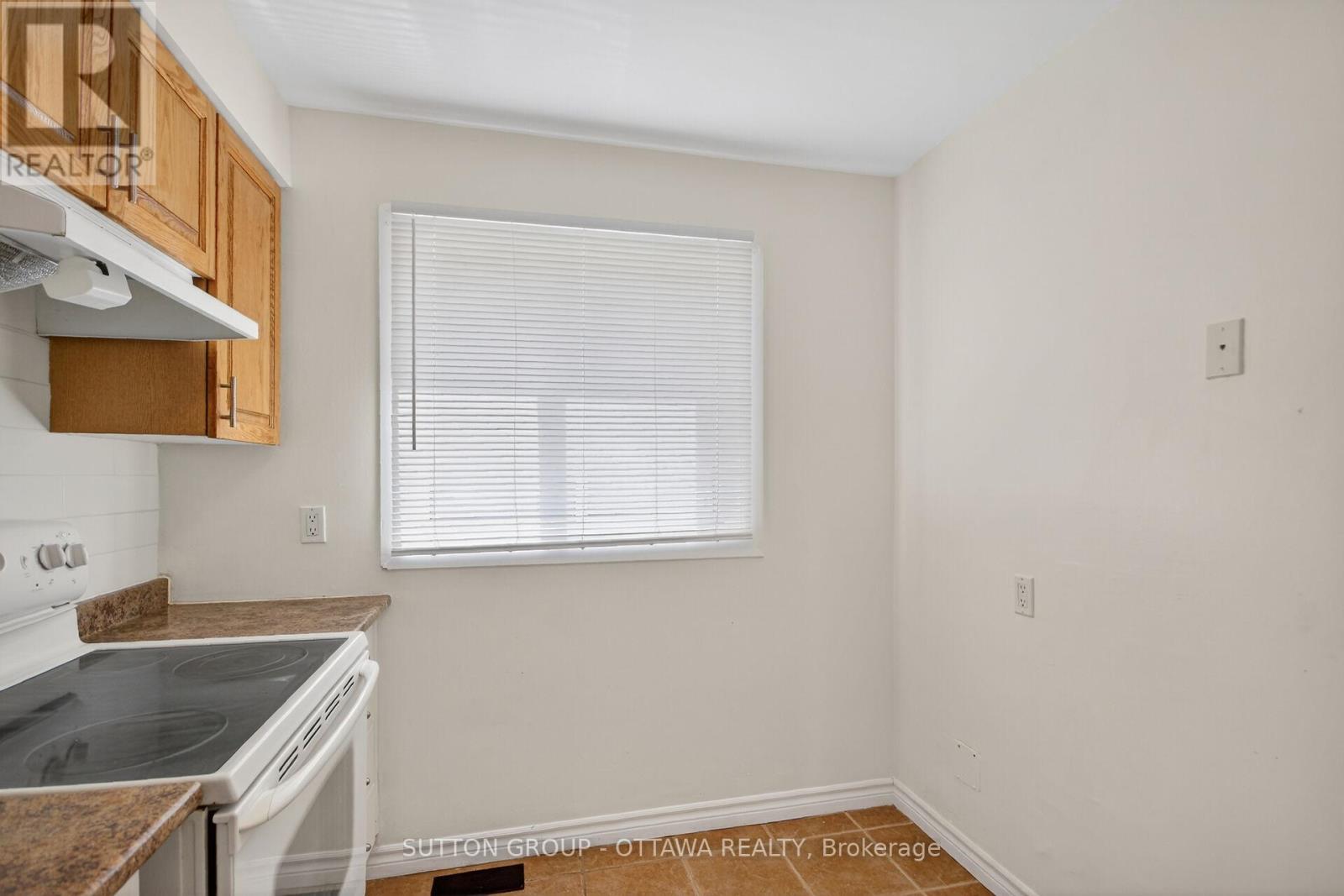 79 - 35d Woodvale Green, Ottawa, Ontario  K2G 4H3 - Photo 12 - X13117996