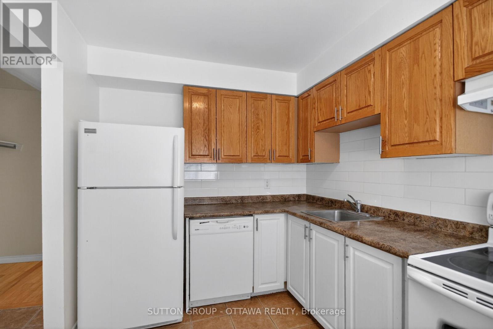 79 - 35d Woodvale Green, Ottawa, Ontario  K2G 4H3 - Photo 13 - X13117996