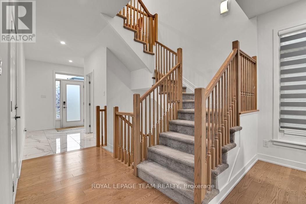 912 Duxbury Lane, Ottawa, Ontario  K4M 0M2 - Photo 13 - X13412382