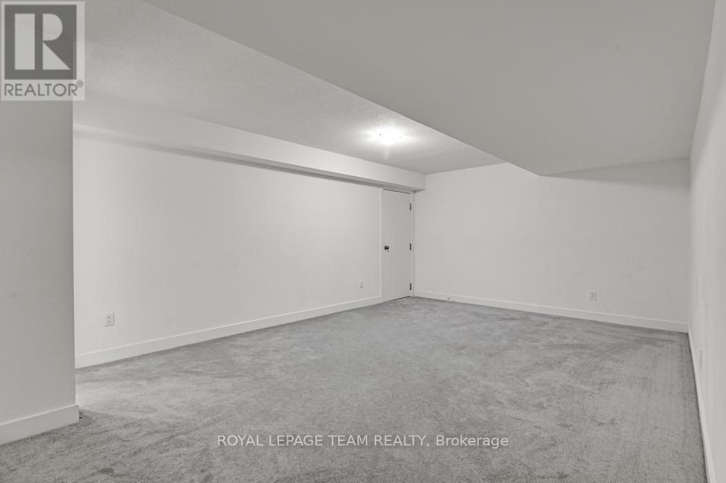 912 Duxbury Lane, Ottawa, Ontario  K4M 0M2 - Photo 28 - X13412382