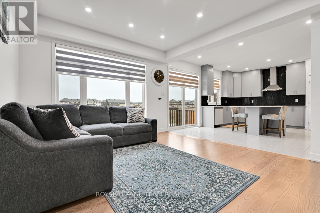 912 Duxbury Lane, Ottawa, Ontario  K4M 0M2 - Photo 8 - X13412382