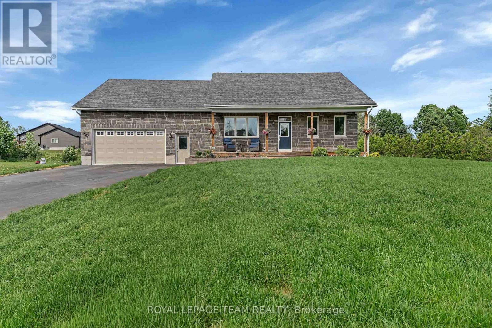 101 Stirling Crescent, North Grenville, Ontario  K0G 1J0 - Photo 2 - X13447156