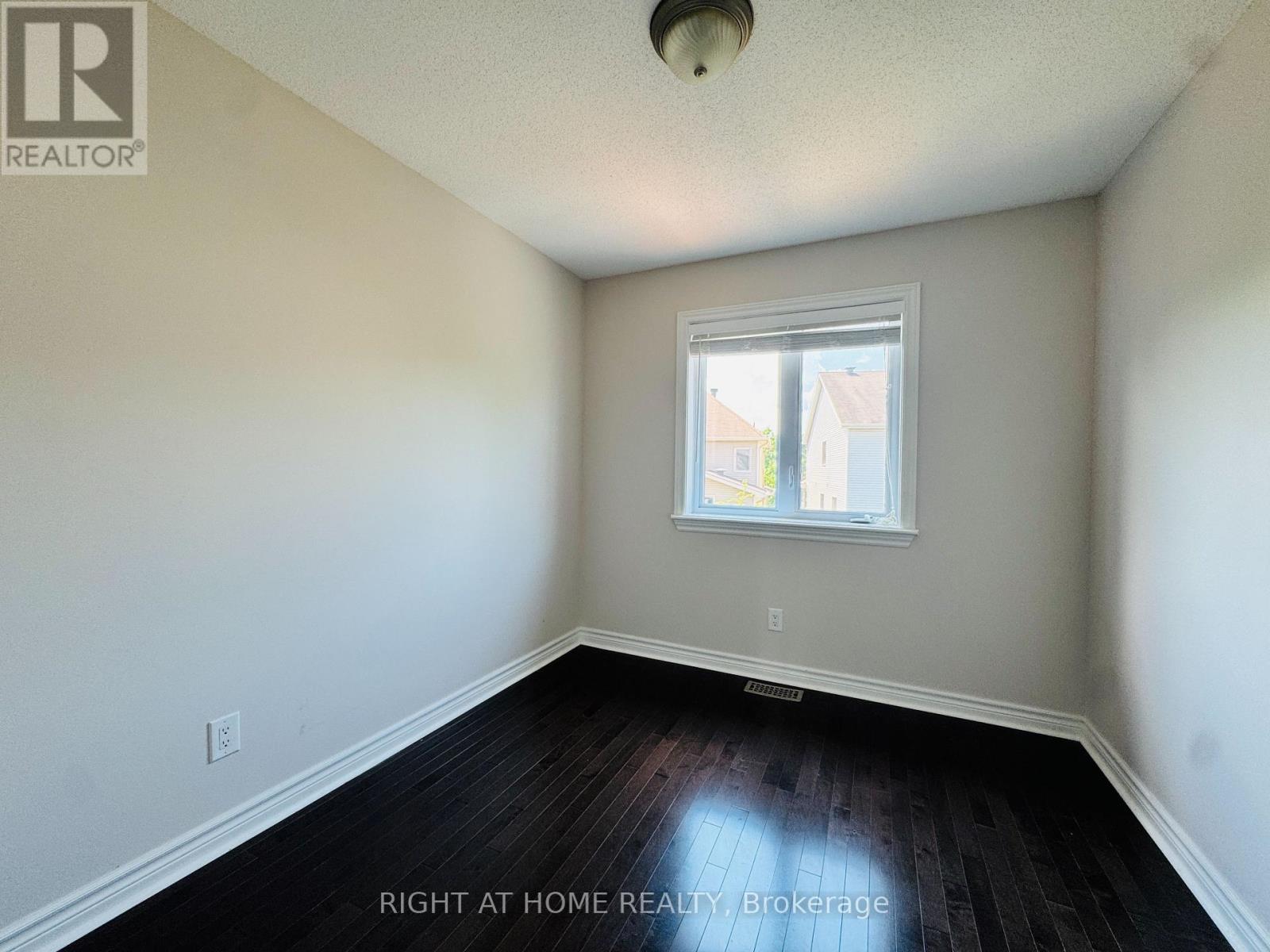 204 Badgeley Avenue, Ottawa, Ontario  K2T 0A4 - Photo 20 - X13499136