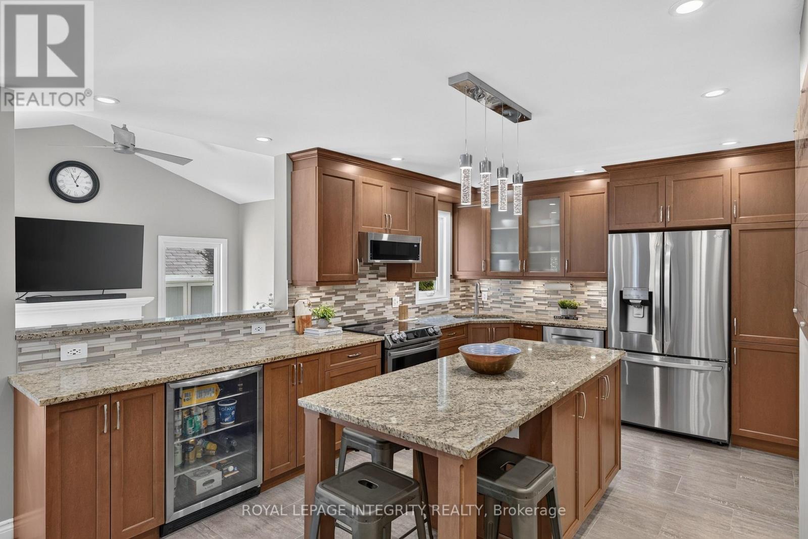 38 Pebble Creek Crescent, Ottawa, Ontario  K2M 2L4 - Photo 13 - X13544434