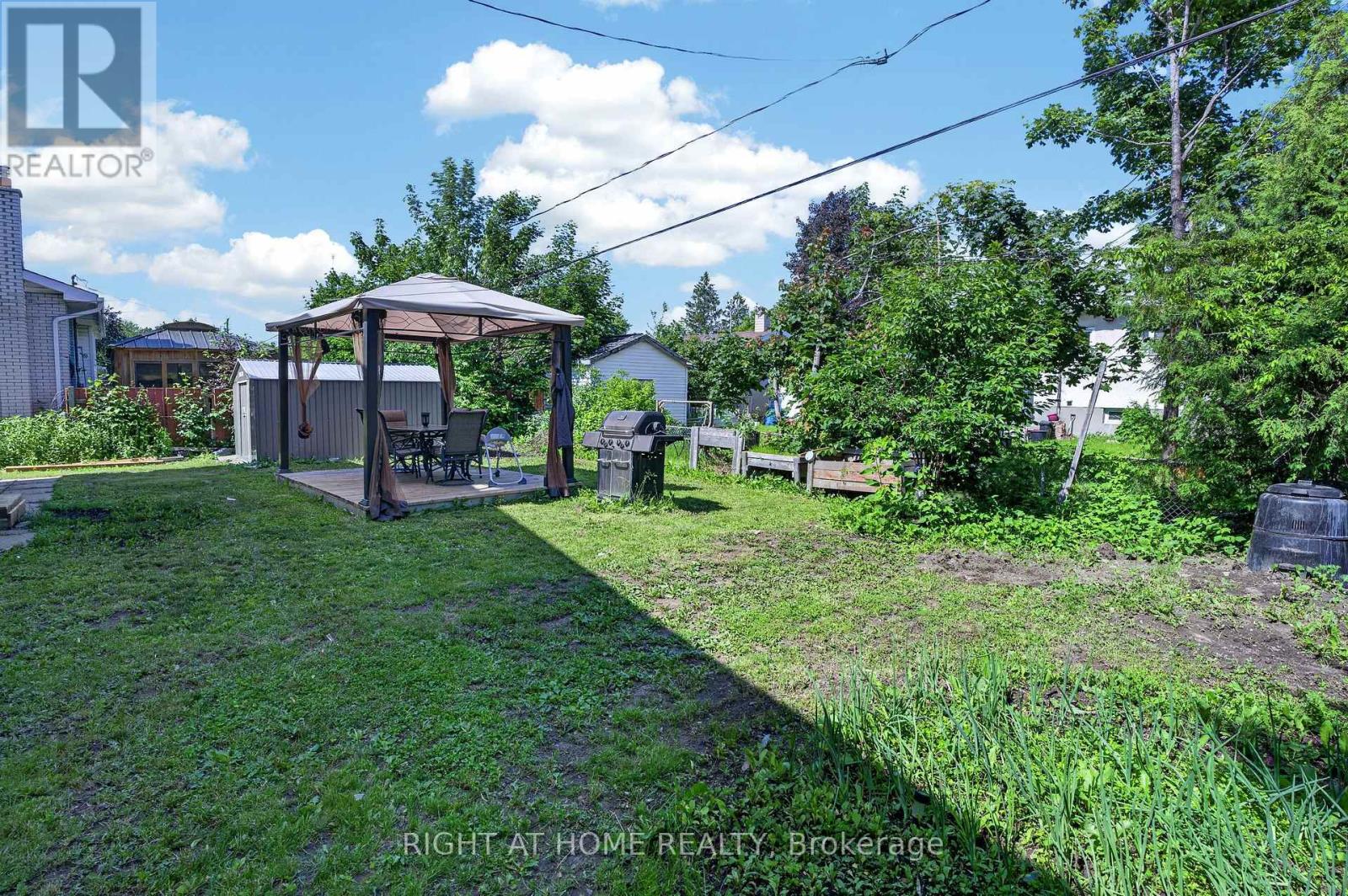 1385 Chartrand Avenue, Ottawa, Ontario  K1E 1H9 - Photo 36 - X13581772