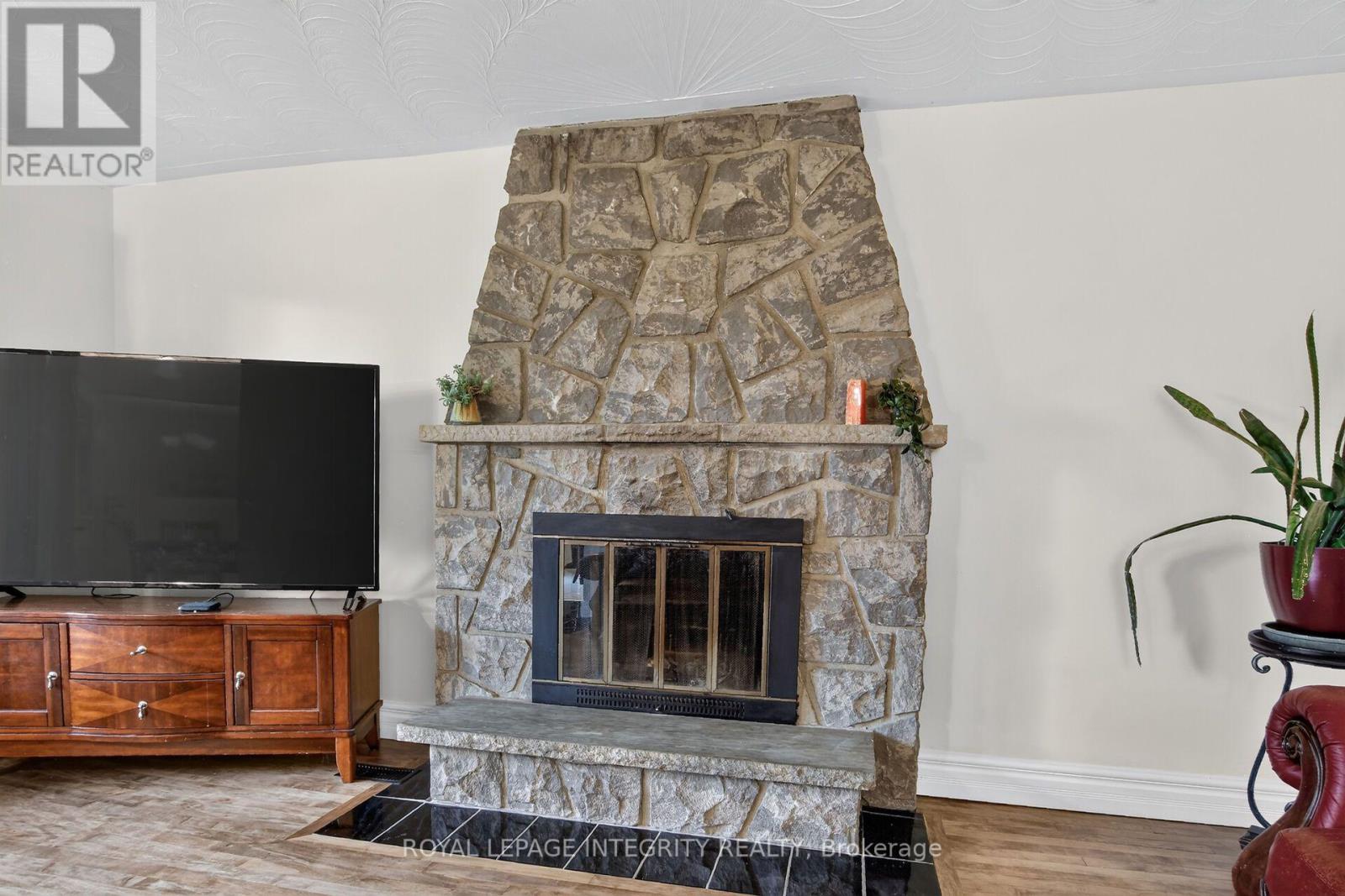 333 Charron Street, Clarence-Rockland, Ontario  K4K 1B2 - Photo 7 - X13618576