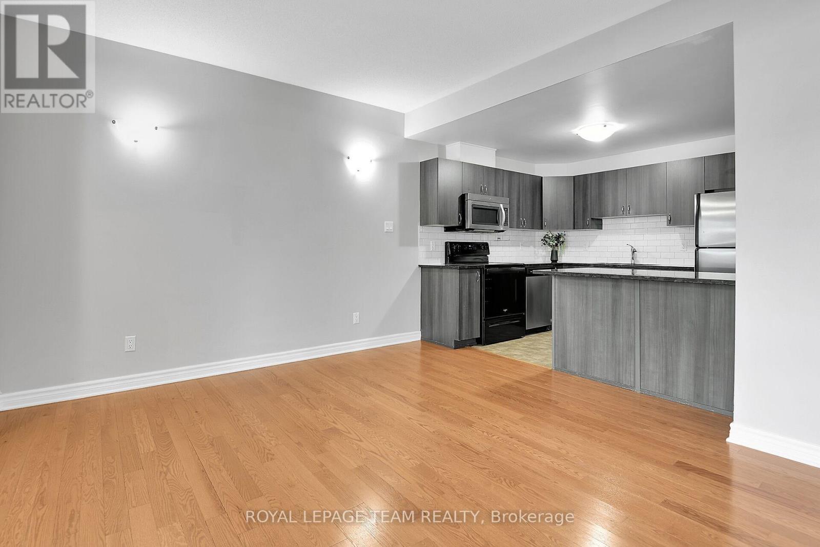 H - 105 Fraser Fields Way, Ottawa, Ontario  K2J 5V1 - Photo 9 - X13638292